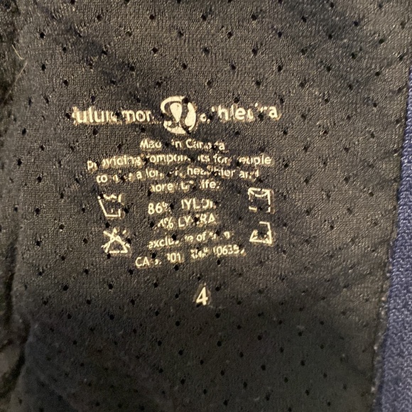 Vintage Lululemon Jacket size 4 - Picture 5 of 8